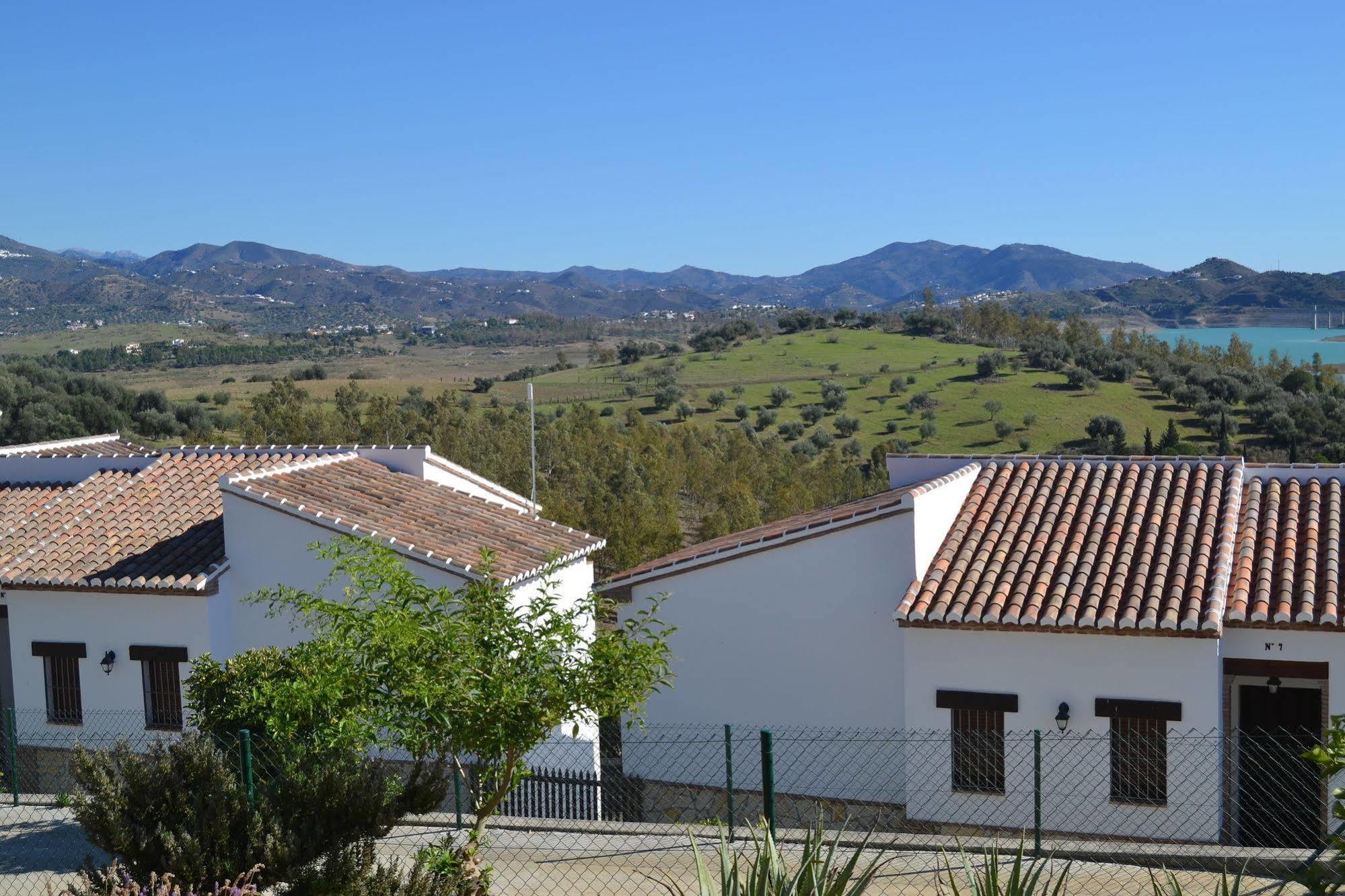 Alojamientos Huetor Vinuela Exterior photo